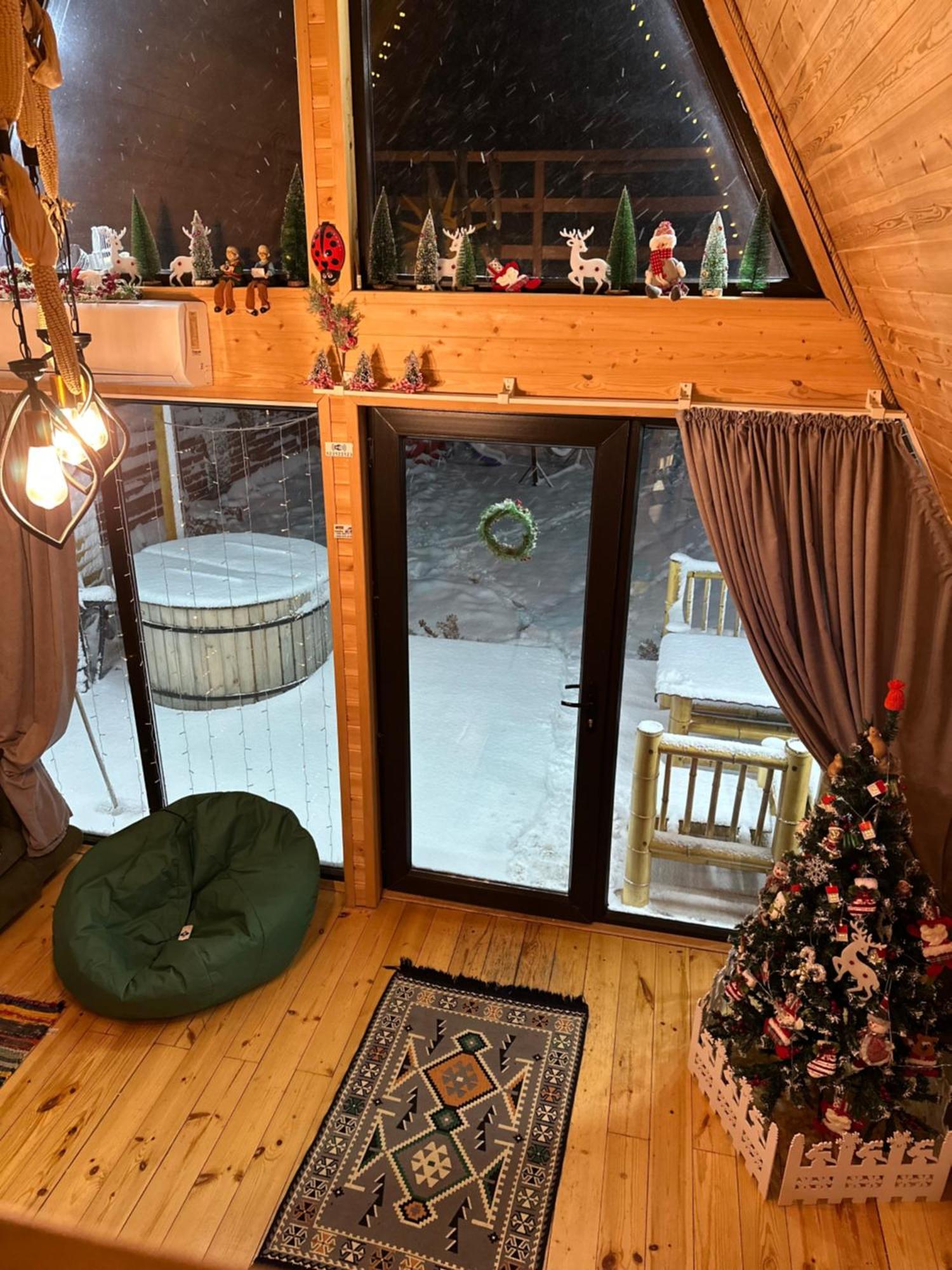 Borjomi Story Villa ภายนอก รูปภาพ